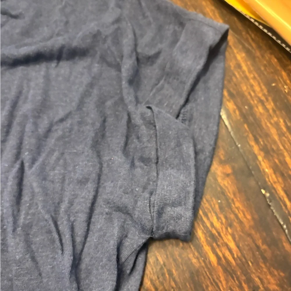 Banana Republic Linen Blend Shirt in Dark Blue— size xl